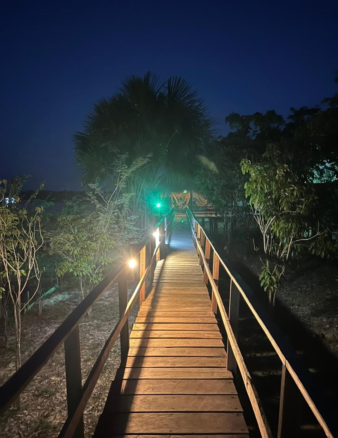 Paricatuba Amazonia Lodge Exxperience מראה חיצוני תמונה